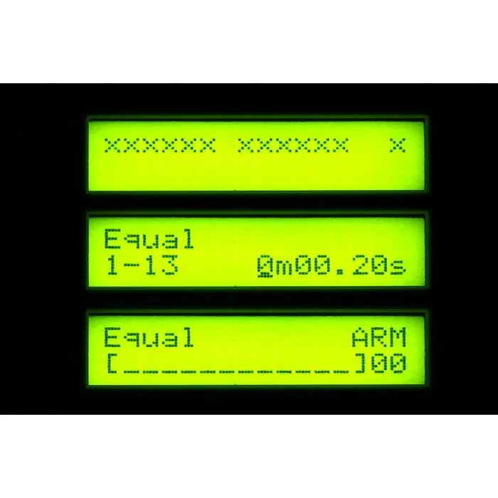 RhinoFire STEP 13 | Professioneller 13-Kanal Stepper & Sequenzer | Hochwertig & Robust