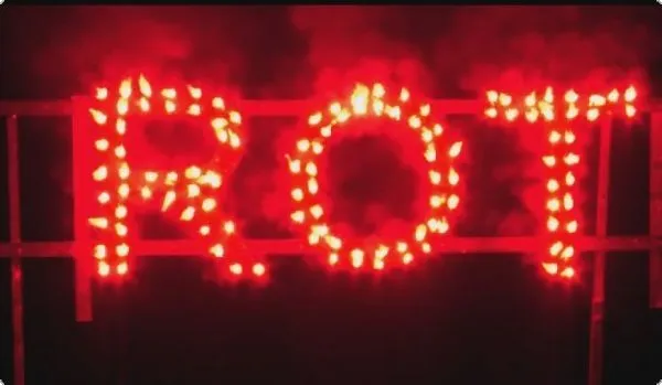 NC Figurenlichter | 25 Stück | Raucharm Rot | Lichterlanzen | Blackboxx