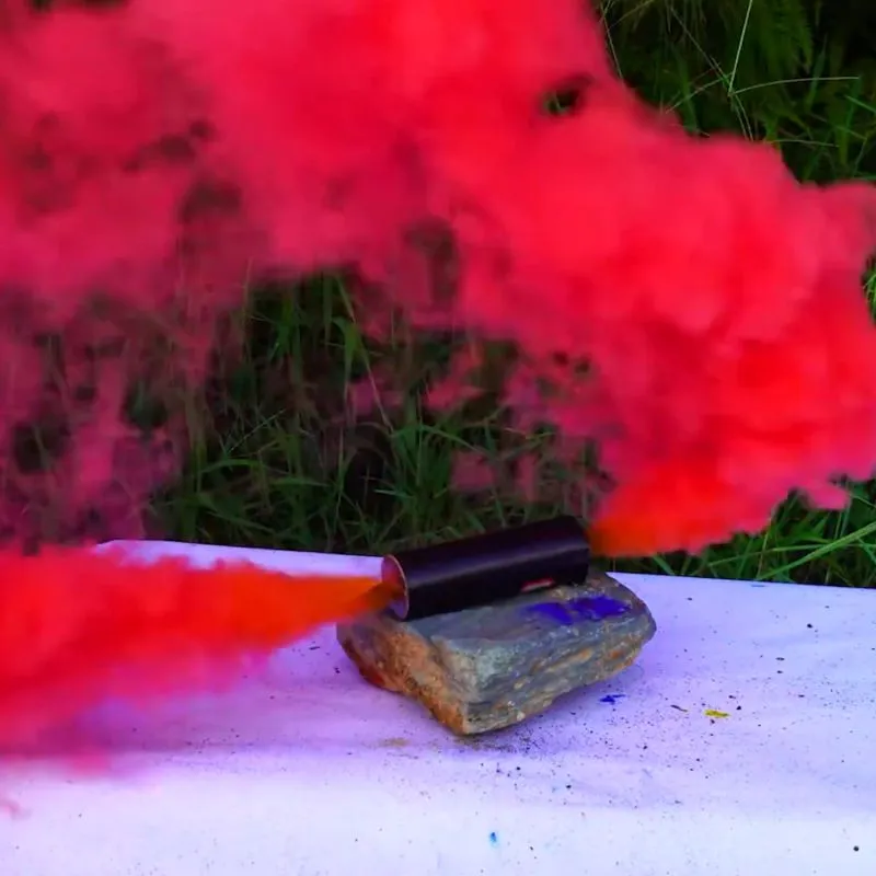 Smoke 50 Sek. Rauch rot Doppelseitig mit Reißzünder NICO