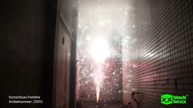 Kurzschluss Fontäne 45 Sek. | Blackboxx