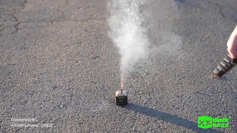 Donnerwürfel Kubischer Kanonenschlag | 6er Pack | Blackboxx