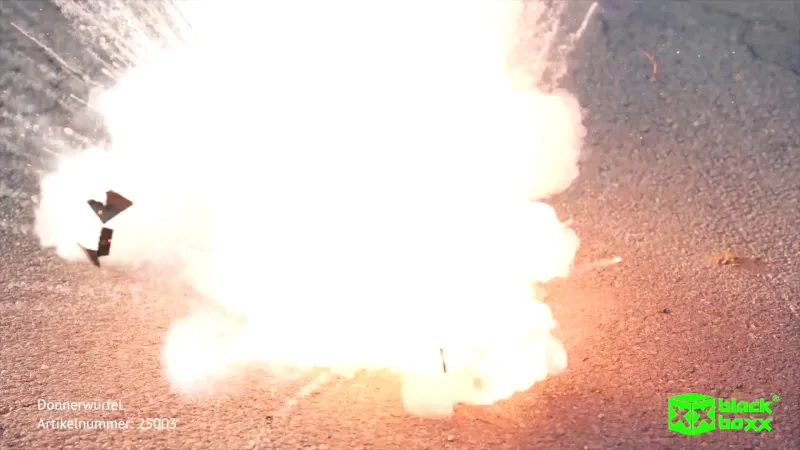 Donnerwürfel Kubischer Kanonenschlag | 6er Pack | Blackboxx