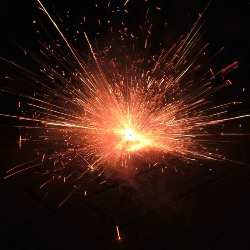 Wilde Hummel | 3 große Bodenkreisel mit Brummgeräusch | NICO