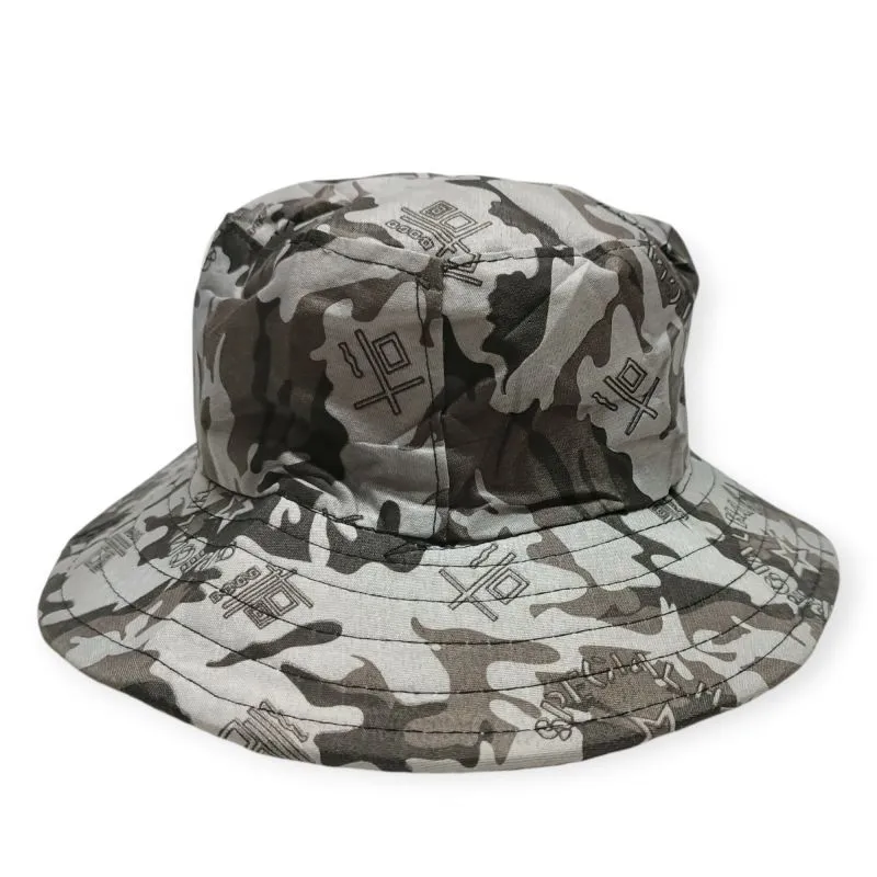 Outdoor-Hut mit Camouflage-Muster wendbar | UV-Schutz & Atmungsaktiv | Schwarz/Grün