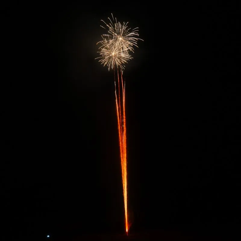 ROMAN FIRE | Römisches Lichterbündel 180 Schuss | NICO