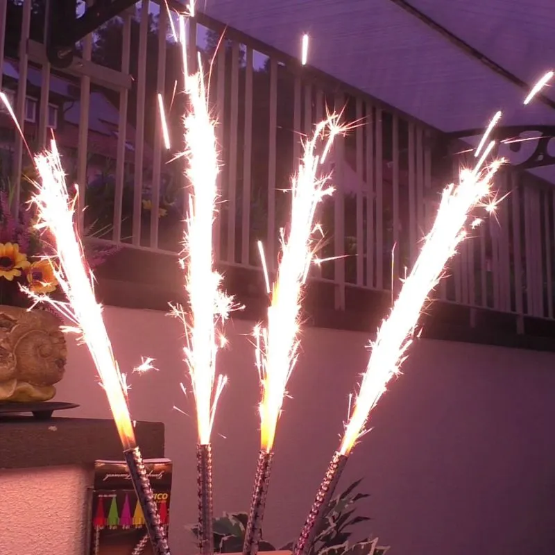 Bunte Zaubersterne | 12 Stück Party-Lichteffekte | 40 Sek | NICO