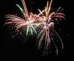 NICO EASYBOX Silber Hochzeitsliebling 613 Schuss 5 min. Feuerwerk