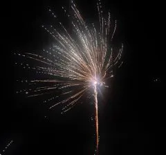 NICO EASYBOX Silber Hochzeitsliebling 613 Schuss 5 min. Feuerwerk