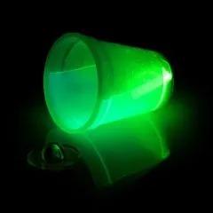 Leuchtender Dekobecher | Grün | 250 ml | Transparent | Knicklicht-Effekt